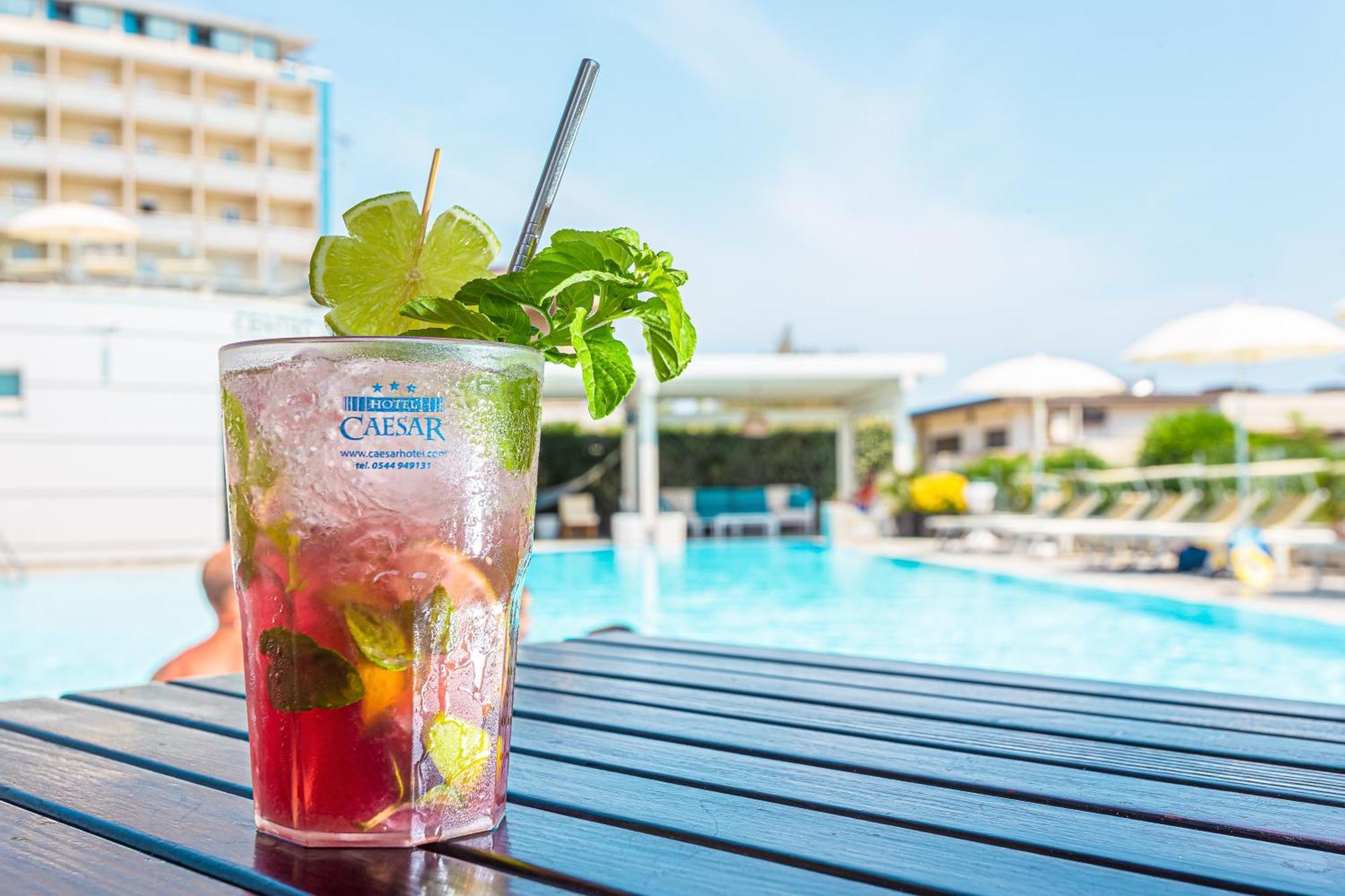 Hotel Caesar Лідо-ді-Савіо Екстер'єр фото